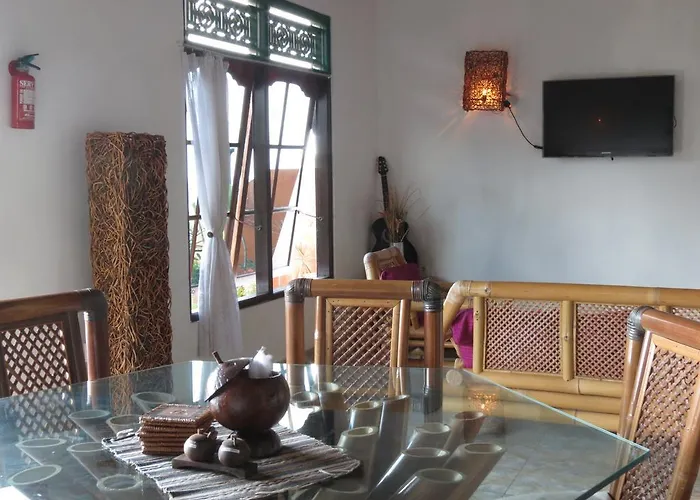 Lemon House Padangbai (Bali)